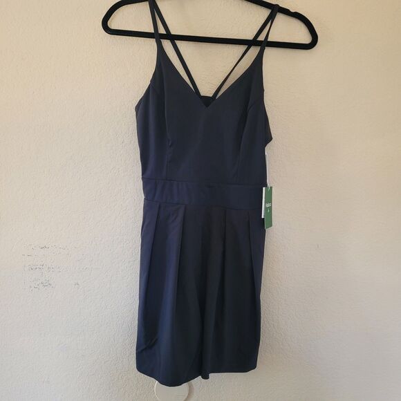 Halara Breezeful Pocket Quick Dry Slip Romper Black Womens Small Pleated Strappy - Picture 1 of 6